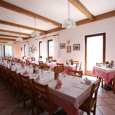 Albergo Alpino Da Tullio Avio Luaran gambar